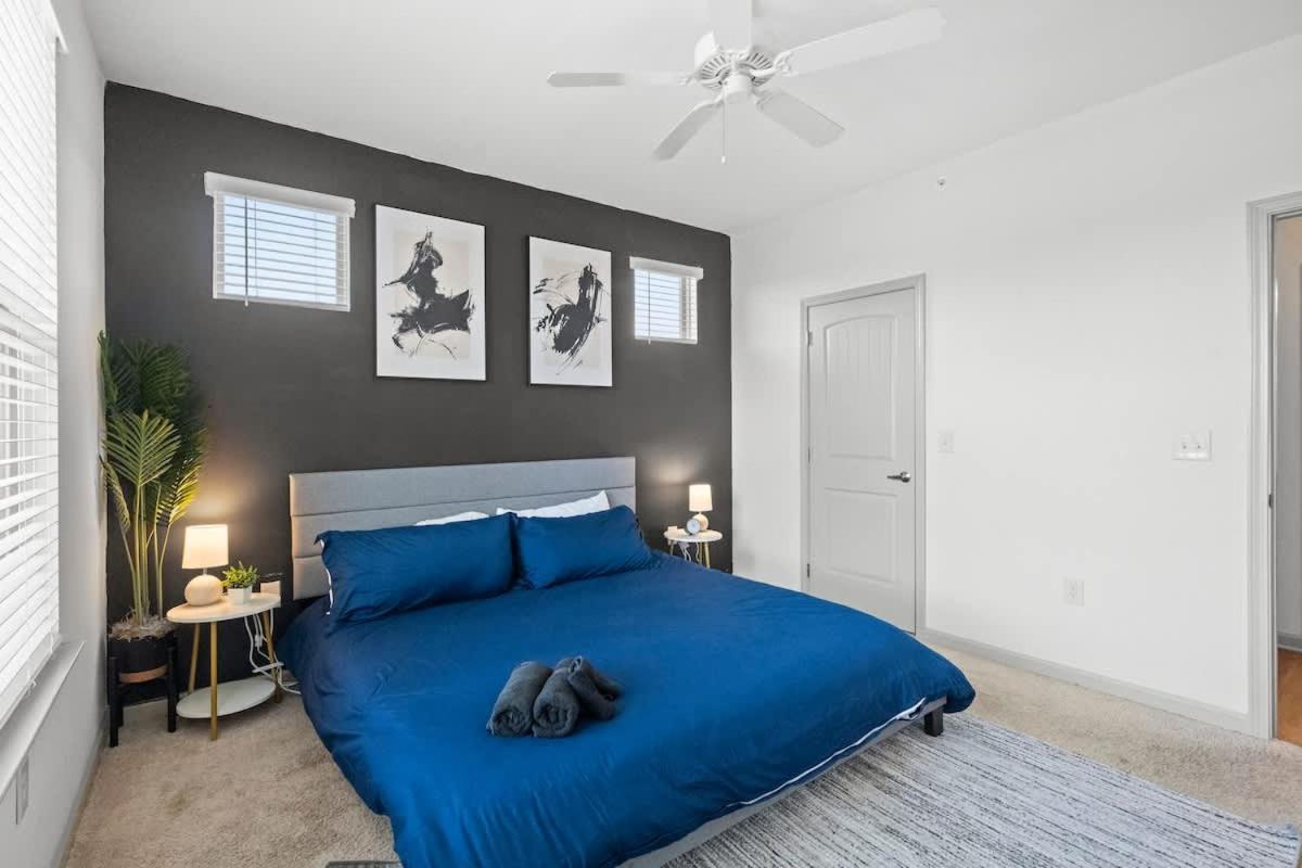 Apartment Upscale King 2br Mins To Uptown